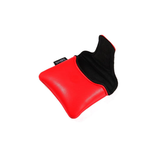 Couvre club  pour putter de type maillet avec le numero 23 de Michael Jordan avec la couleur rouge des Chicago Bulls et la broderie The Goat à l'arrière avec sa doublure en feutre noir